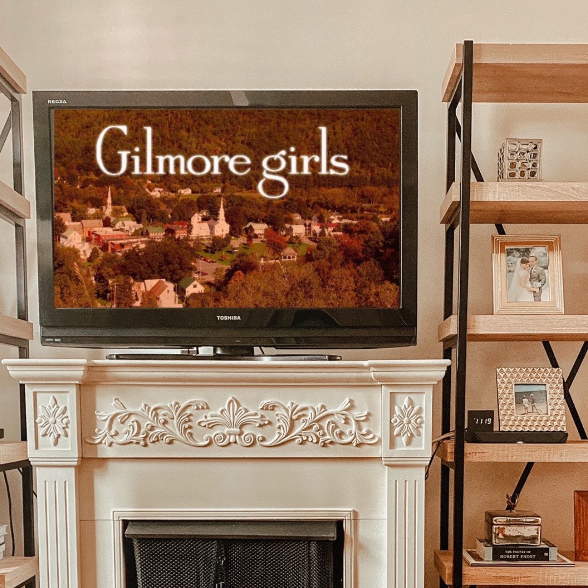 About Gilmore Girls: The Top 20 Reasons to Watch Now